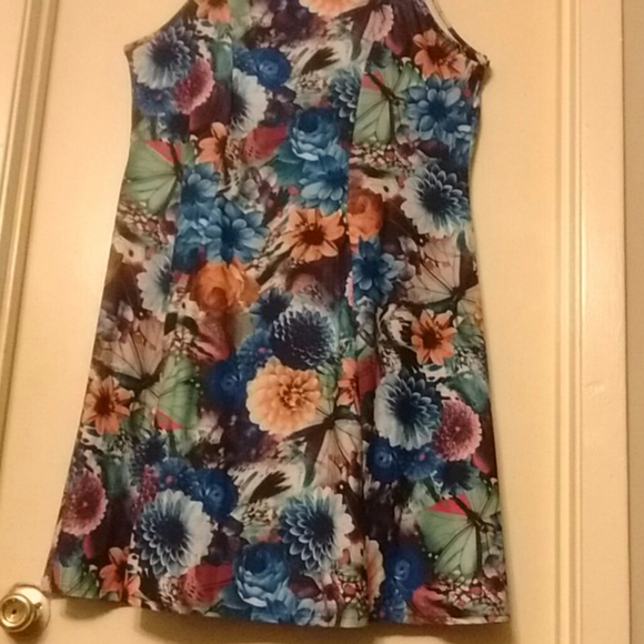 CUTE👗👗👗👗👗👗 - Picture 3 of 3